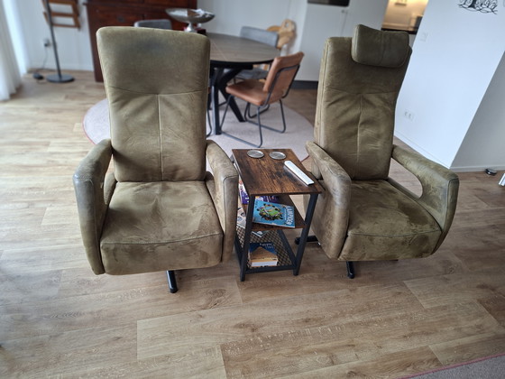 Image 1 of 1 Relaxsessel, grüner Stoff