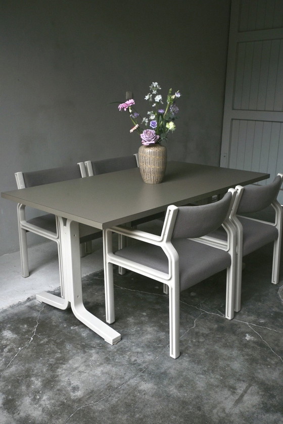 Image 1 of Pastoe dining table set with 4 chairs Pierre Mennen