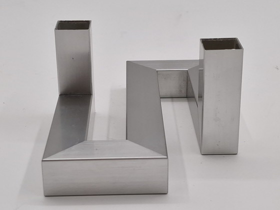 Image 1 of Candelabro de diseño que incluye velas a juego marcadas "Amabient"