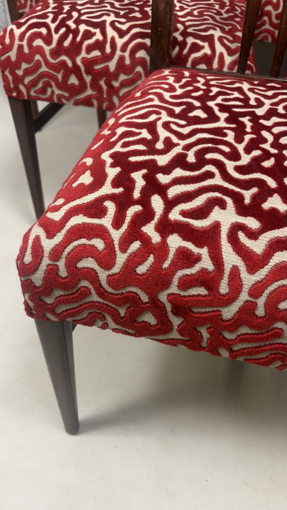 6 sedie da pranzo vintage Gordon Russell in legno con seduta stampata W.H. Curly Coral. – Velvet, Wood (photo 9 of 15)