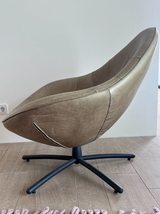 1 LABEL CHAIR HIDDE