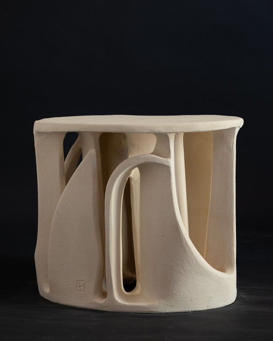 Mesa escultural, Cerámica, Blanco, Organic Modern (foto 7 de 7)