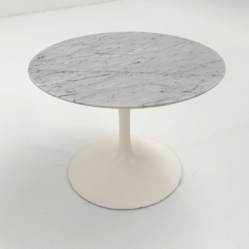 Low Tulip Side Table in Marble by Eero Saarinen for Knoll, 1970s