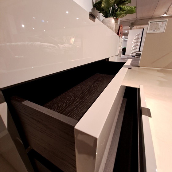 Image 1 of Italiaans design dressoir