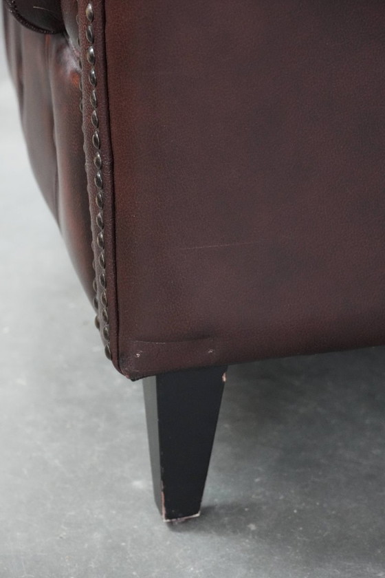 Image 1 of 3 fauteuils club Chesterfield classiques en cuir de vachette