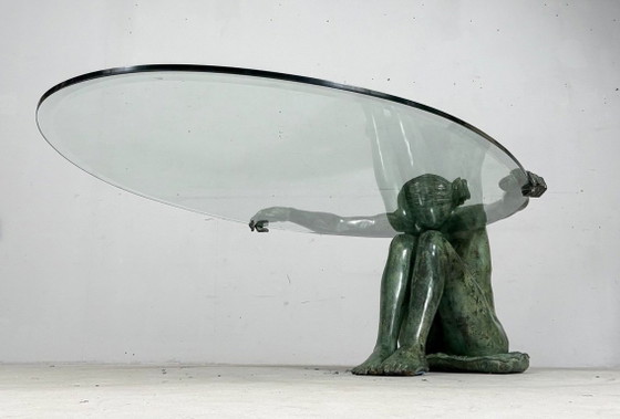 Image 1 of Mesa auxiliar/de centro escultórica con escultura de una mujer desnuda, bronce, Francia, década de 1980.