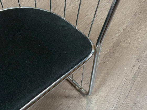 Vintage Wire Chair Set of 4 – Chrome/Black | Space Age – Dining chairs, Textile (photo 16 of 17)