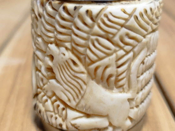 Image 1 of Antique snuff bottle