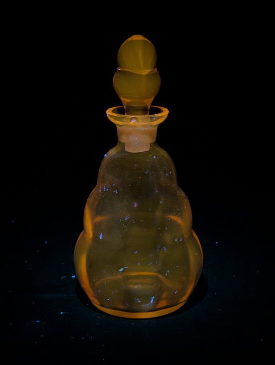 Petit flacon a parfum en rosaline – Objets déco, Verre (photo 2 of 5)