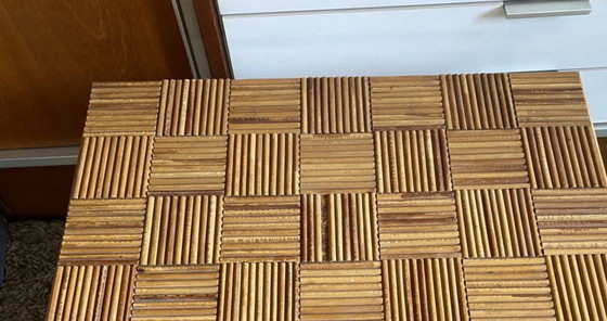 Image 1 of Mesa de centro de bambú partido y ratán, 1960.