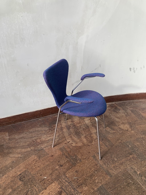 Fritz Hansen Vlinderstoel