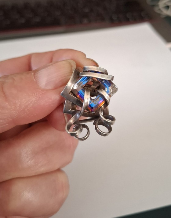 Image 1 of Originele zilveren oorbellen van Ostrowski Design met Swarovski-kristallen.