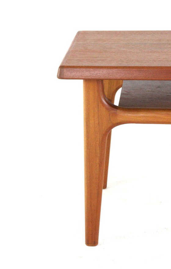 Image 1 of Table basse/table d'appoint Niels Bach « Tuse » vintage