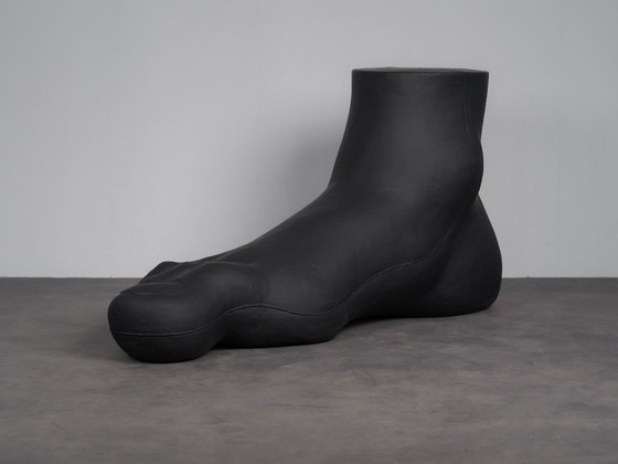UP7 Foot Sculpture by Gaetano Pesce for B&B Italia, Italy, 2000s – Decorative Objects, Plastic, Vintage (photo 4 of 9)