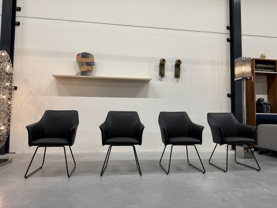 Image 1 of 4 Sedie da pranzo Leolux Mara in pelle nera