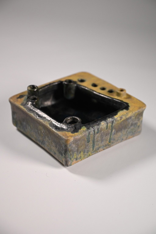 Oggetto in ceramica