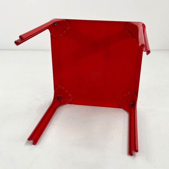 Image 1 of Table de salle à manger Red Stadio de Vico Magistretti pour Artemide, années 1970