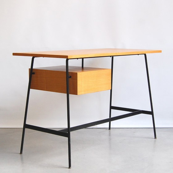 Image 1 of Vintage desk CM136 by Pierre Paulin for Thonet 1954