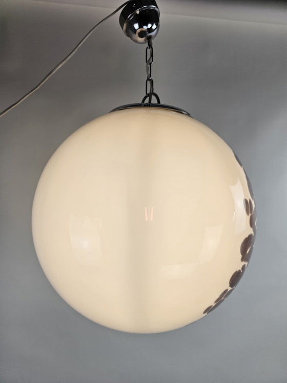 Image 1 of Large globe lamp diameter 45cm Italy 60s glass white and purple