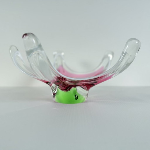 Large star-shaped Bohemian glass bowl, Josef Hospodka