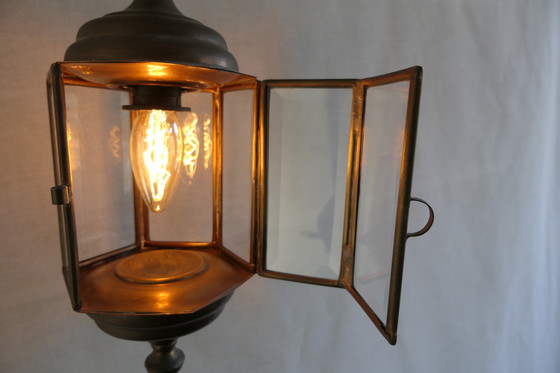 Image 1 of Autentica lanterna portoghese in ottone con diamanti sfaccettati