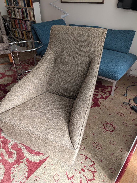 OPPORTUNITY Design Classic: Molteni&C, Doda Armchair – Textile (photo 3 of 5)