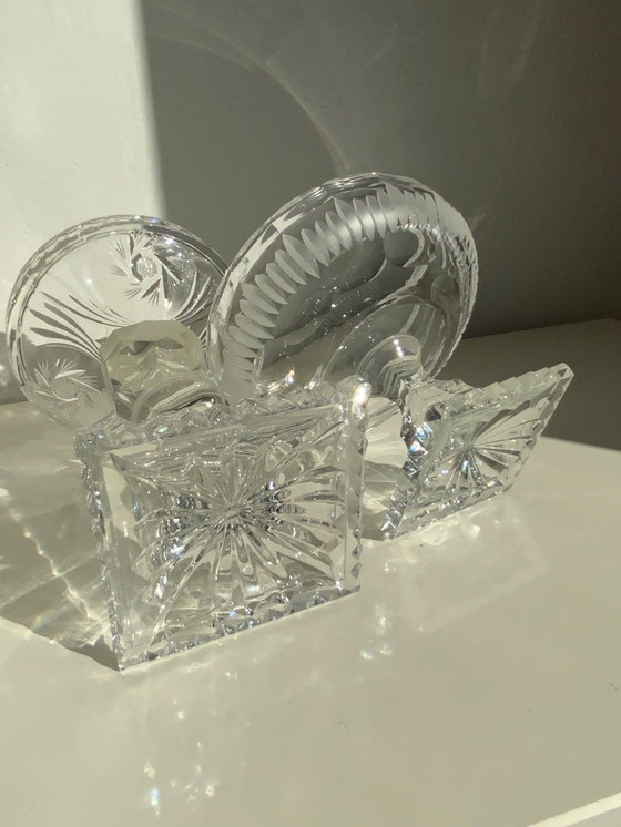 Image 1 of Paire de coupes sur pied en cristal de Bohême taillé, taillées à la main.