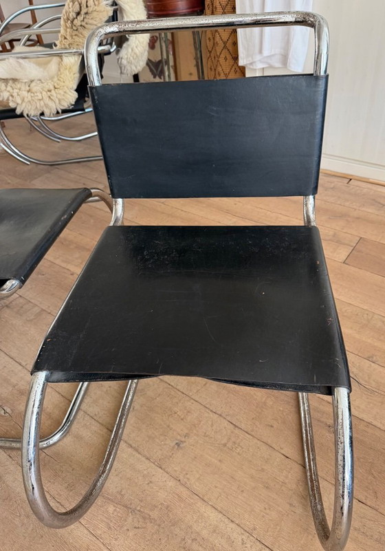 Image 1 of Zwei Röhrenstühle MR10 Ludwig Mies van der Rohe von Bononia