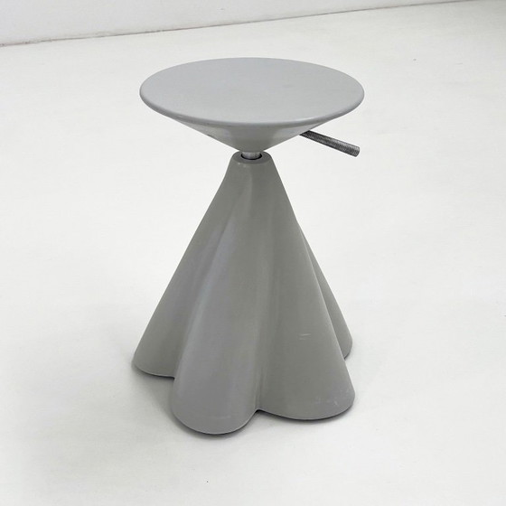 Sgabello girevole di Philippe Starck per Presence Paris/L’Oréal, anni '80 – Sgabelli, Metal, Plastic (photo 8 of 10)