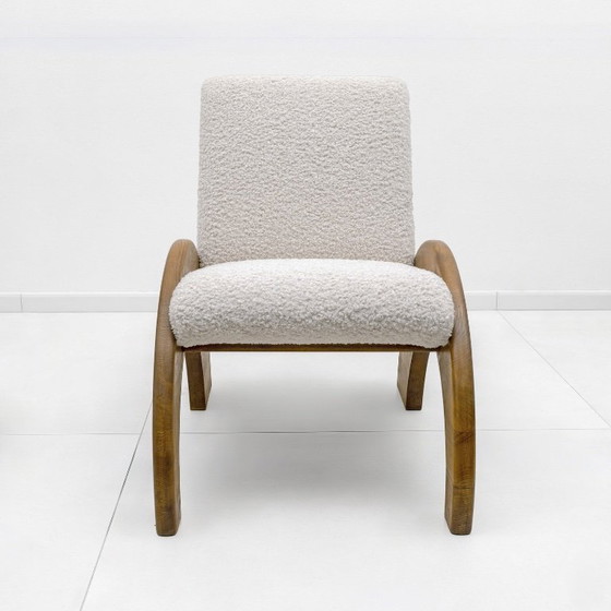 Image 1 of Ensemble fauteuil et repose-pieds en bois courbé et bouclé ivoire