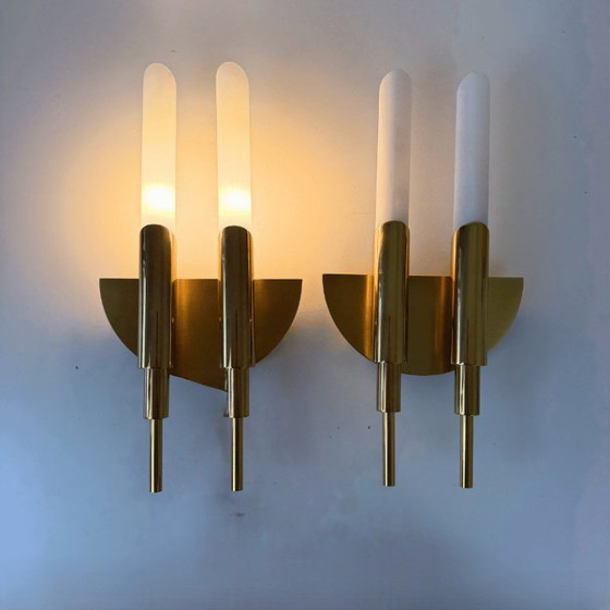 Image 1 of 2x design wandlamp Herbert Schmidt - messing, melkglas