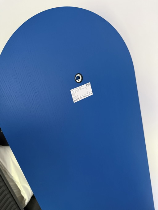 Specchio OUT Design, blu, 2022, prodotto in Germania
