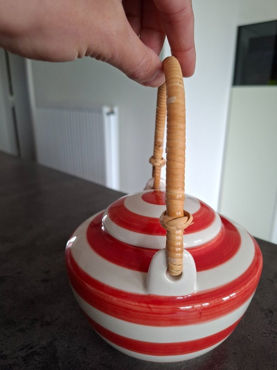 Coral-beige striped teapot with rattan handle, Mount Everest Tea, Kitchen accessories, Ceramic, Red (photo 5 of 8)