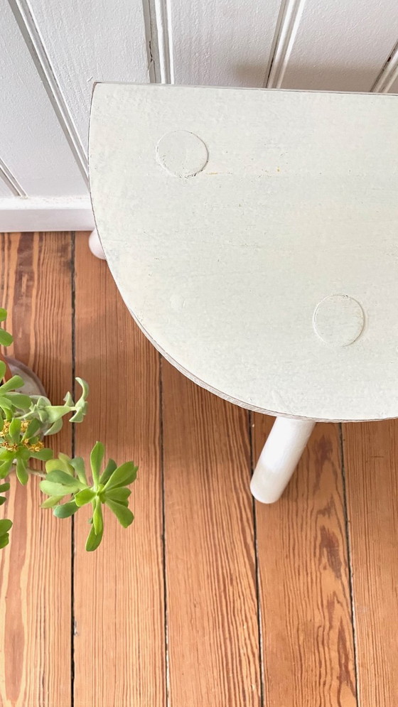 Image 1 of TABOURET Tripod White VINTAGE