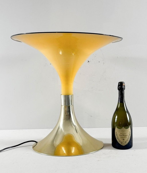 Ruimtevaartlamp/tafellamp met tulpvormige voet van Cosack, Duitsland, jaren 70.