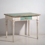 Antiker Beistelltisch mit türkisgrüner Patina (ca. 1920) #7 – Beistelltische (photo 6 of 16)