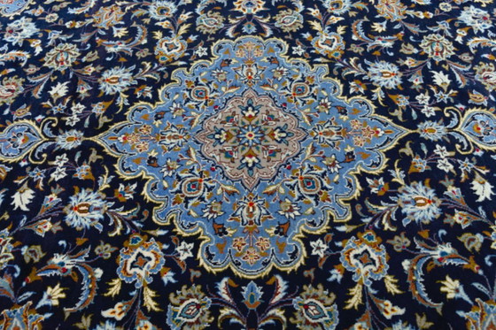 Image 1 of Handgeknoopt Kashan kurk Perzisch tapijt - 390 x 290 cm