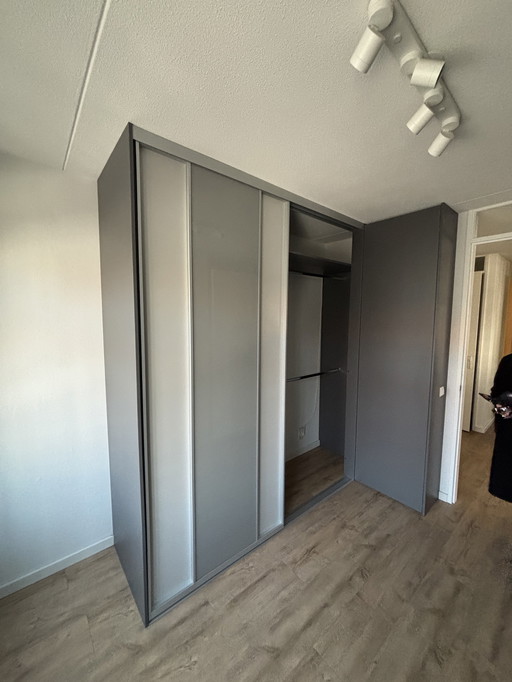 Borg and Borg Armadio Cabina armadio Letto pieghevole designer Kuperus