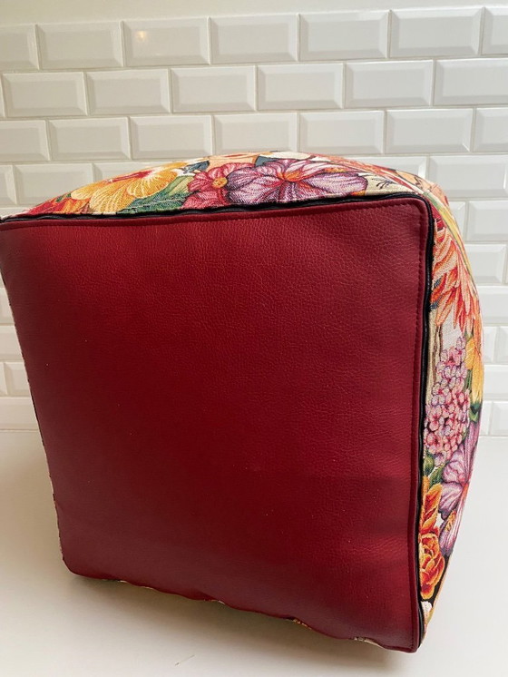 Image 1 of Pouf Frida Kahlo