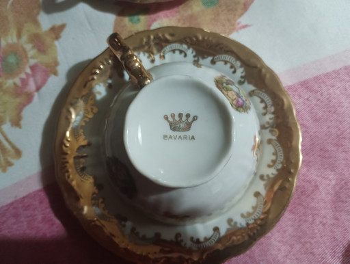 Vintage Bavaria Tea Service - 24K Gold Porcelain and Galanti Scenes, 15-Piece Set.