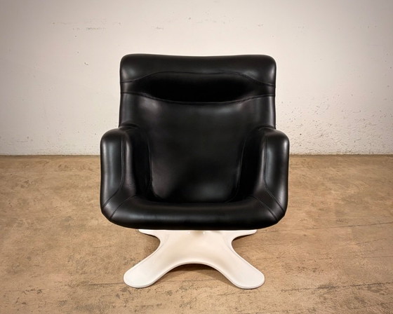 Image 1 of Carrouselstoel van Yrjö Kukkapuro voor Avarte