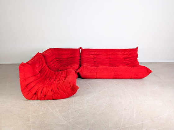 Image 1 of Original Ligne Roset corner sofa Togo couch Ducaroy suede red