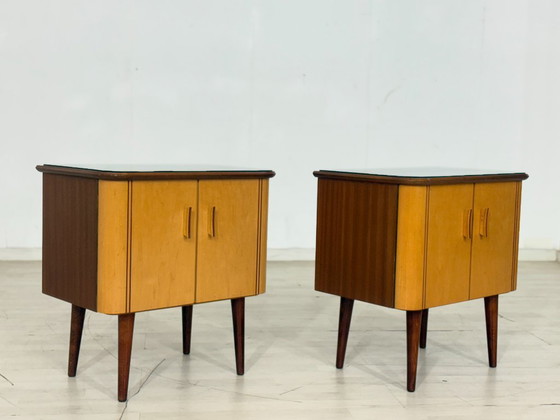 Image 1 of 2x comodini vintage / comodini / tavolini laterali / cassettiere metà secolo