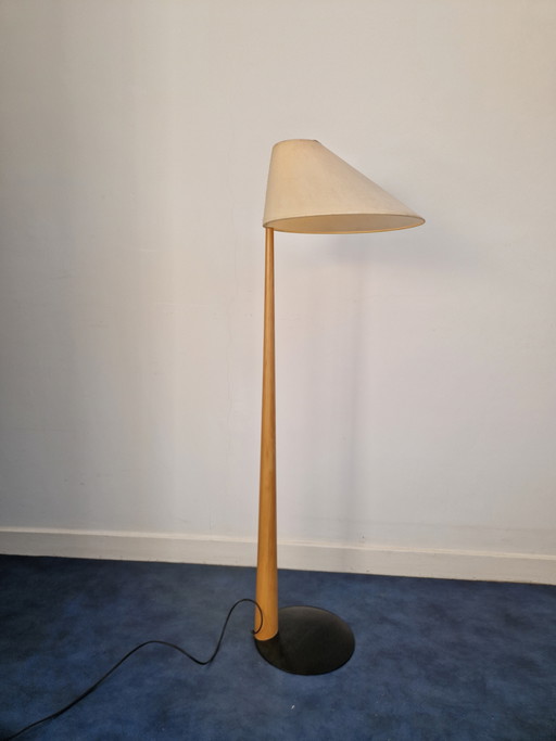 Vintage Design wooden floor lamp stylish natural