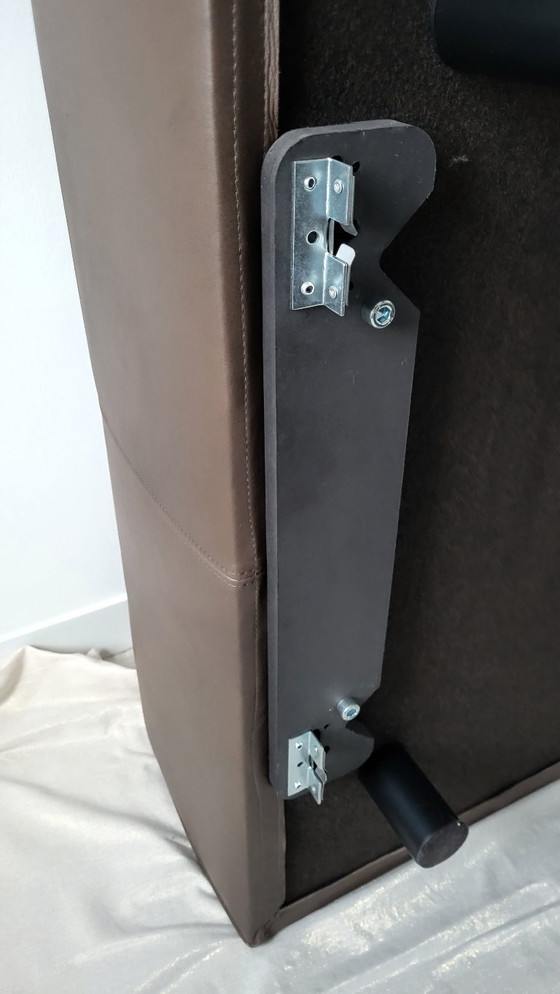 Image 1 of Pouf Cella Lederen de type hollandais Eyye