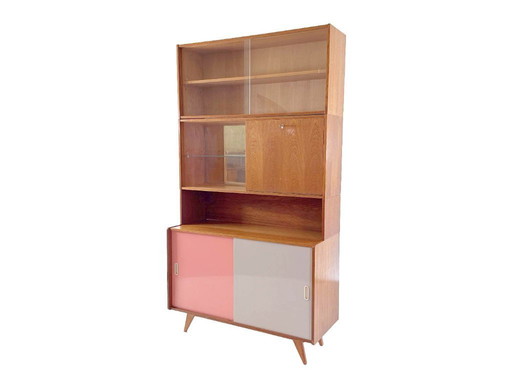 Mobiletto vintage U-452 con vetrina e bar - Jiri Jiroutek