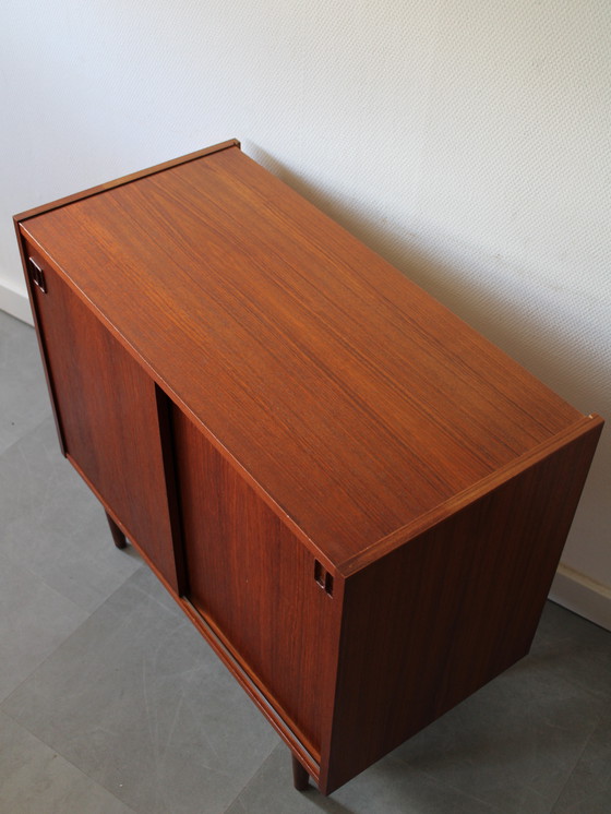 Image 1 of Credenza vintage di N.P. Nielsen con 3 cassetti