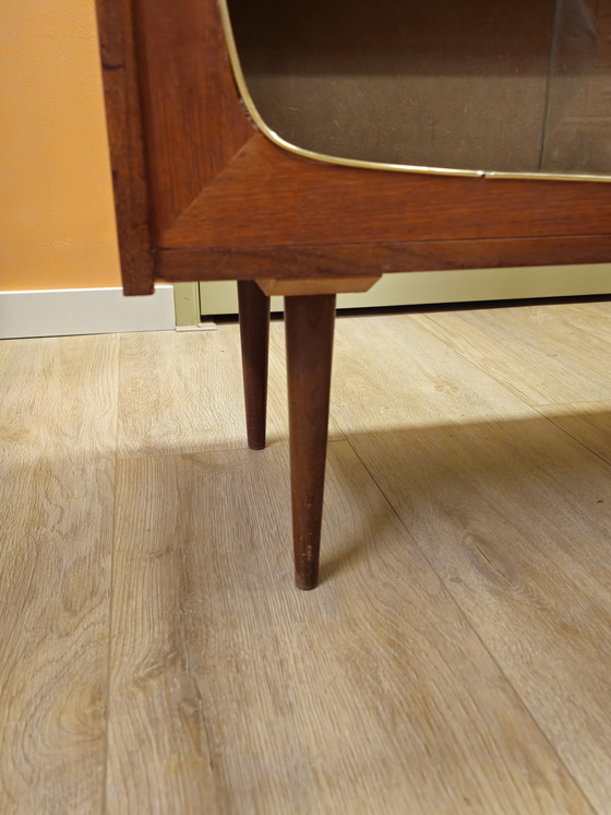 Image 1 of Vintage Display Cabinet Showcase Cabinet Small Cabinet Teak Veneer