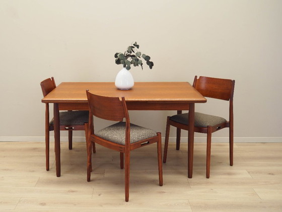 Image 1 of Table en teck, design danois, années 1970, fabrication : Danemark