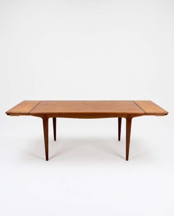 Scandinavische Uitschuifbare Eettafel – Johannes Andersen - 1960 – Uldum Møbelfabrik, Wood (photo 4 of 9)